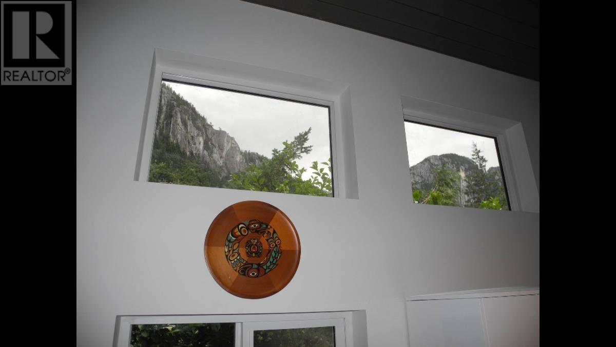 38320 Fir Street, Squamish, British Columbia  V8B 0W8 - Photo 21 - R2834514