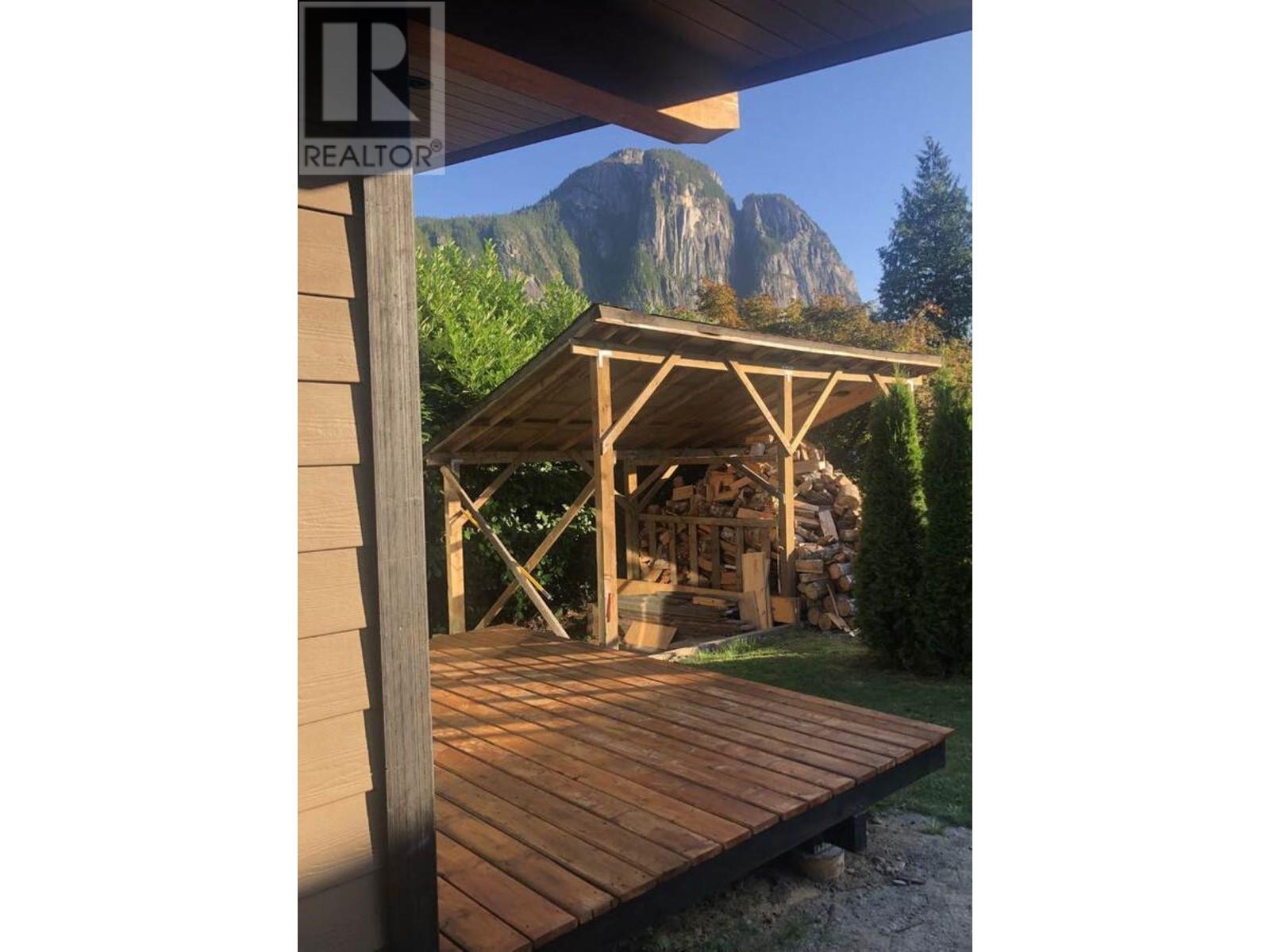 38320 Fir Street, Squamish, British Columbia  V8B 0W8 - Photo 5 - R2834514