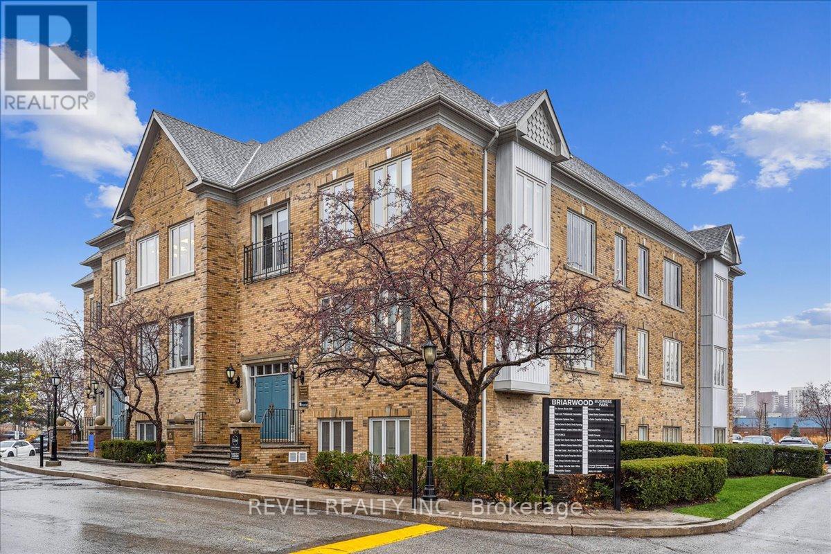 300 - 406 NORTH SERVICE #1-4 ROAD E, oakville, Ontario