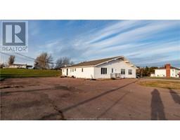 307 Irving Blvd, Bouctouche Cove, Ca