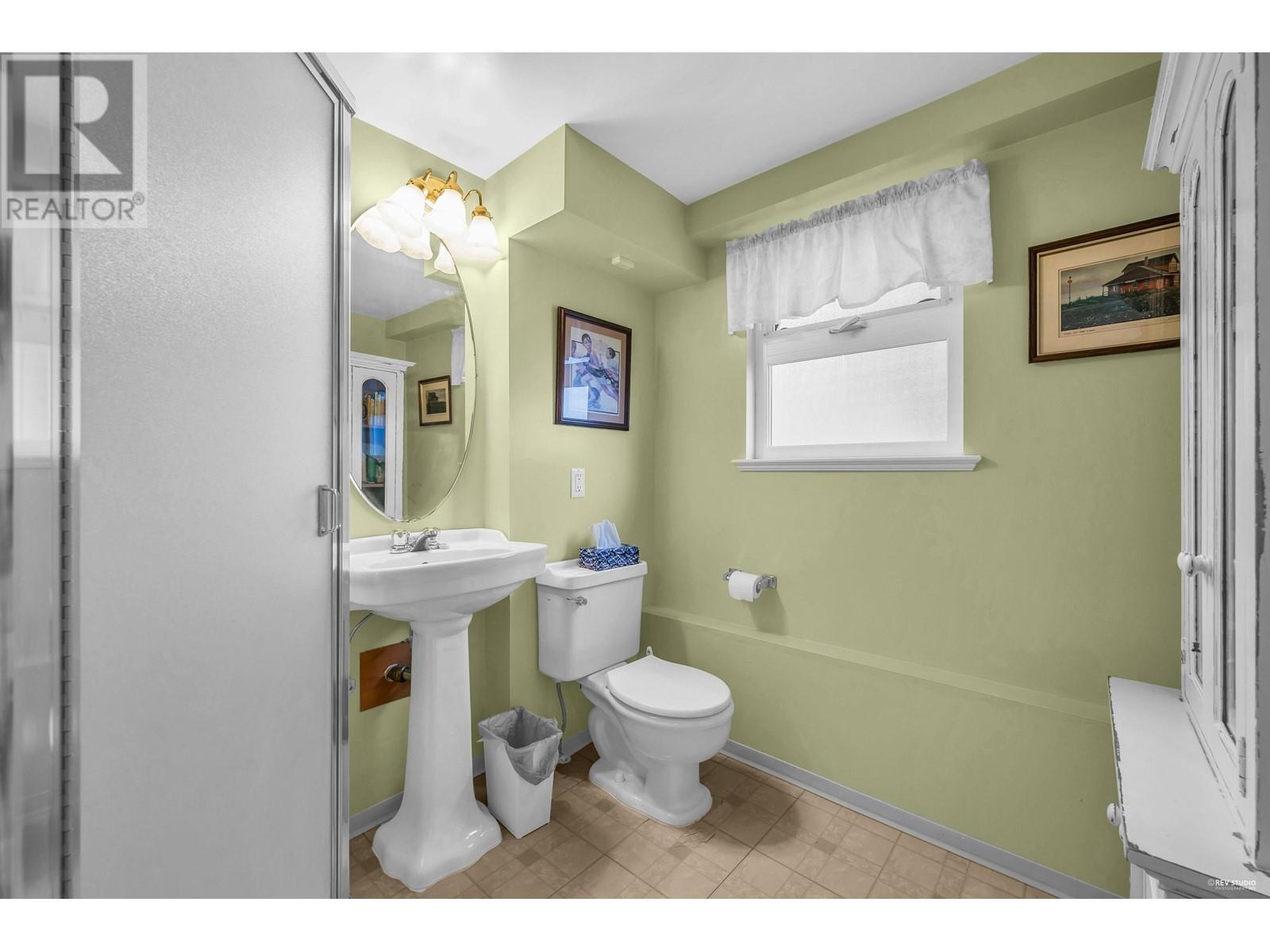 2348 Harrison Drive, Vancouver, British Columbia  V5P 2P8 - Photo 14 - R2833645