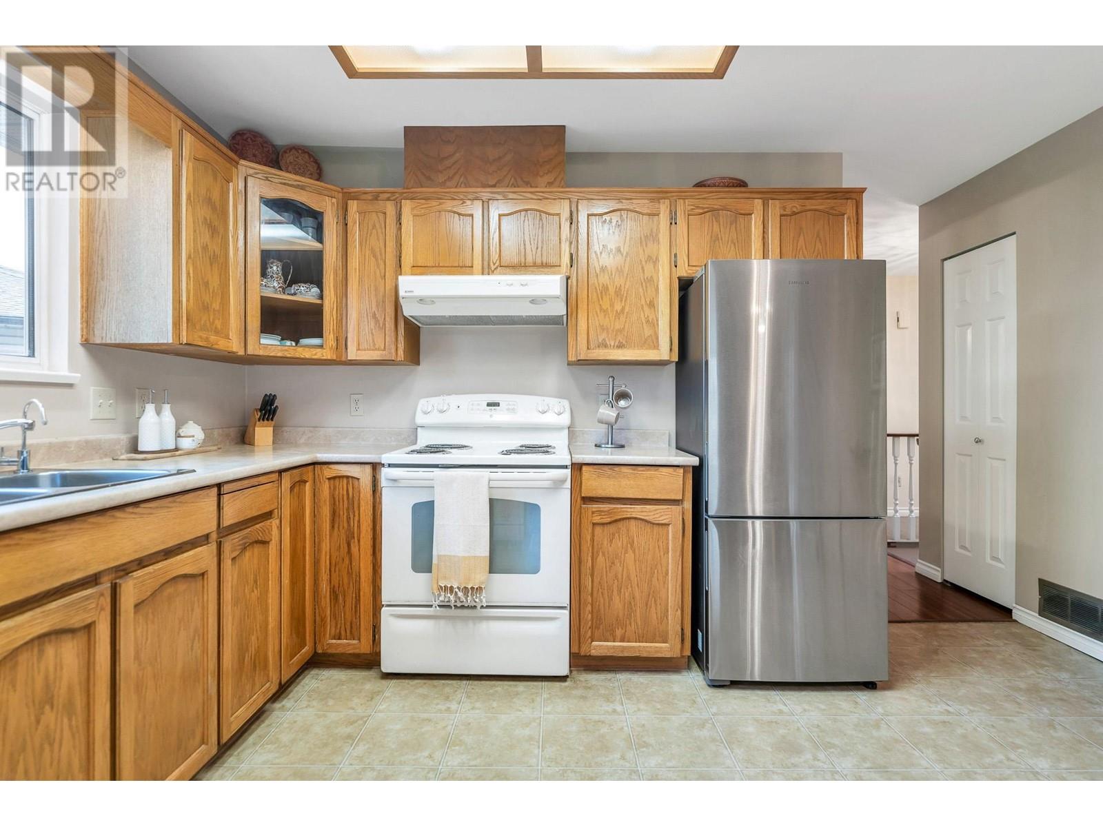 625 Pender Place, Port Coquitlam, British Columbia  V3B 7M2 - Photo 7 - R2834610