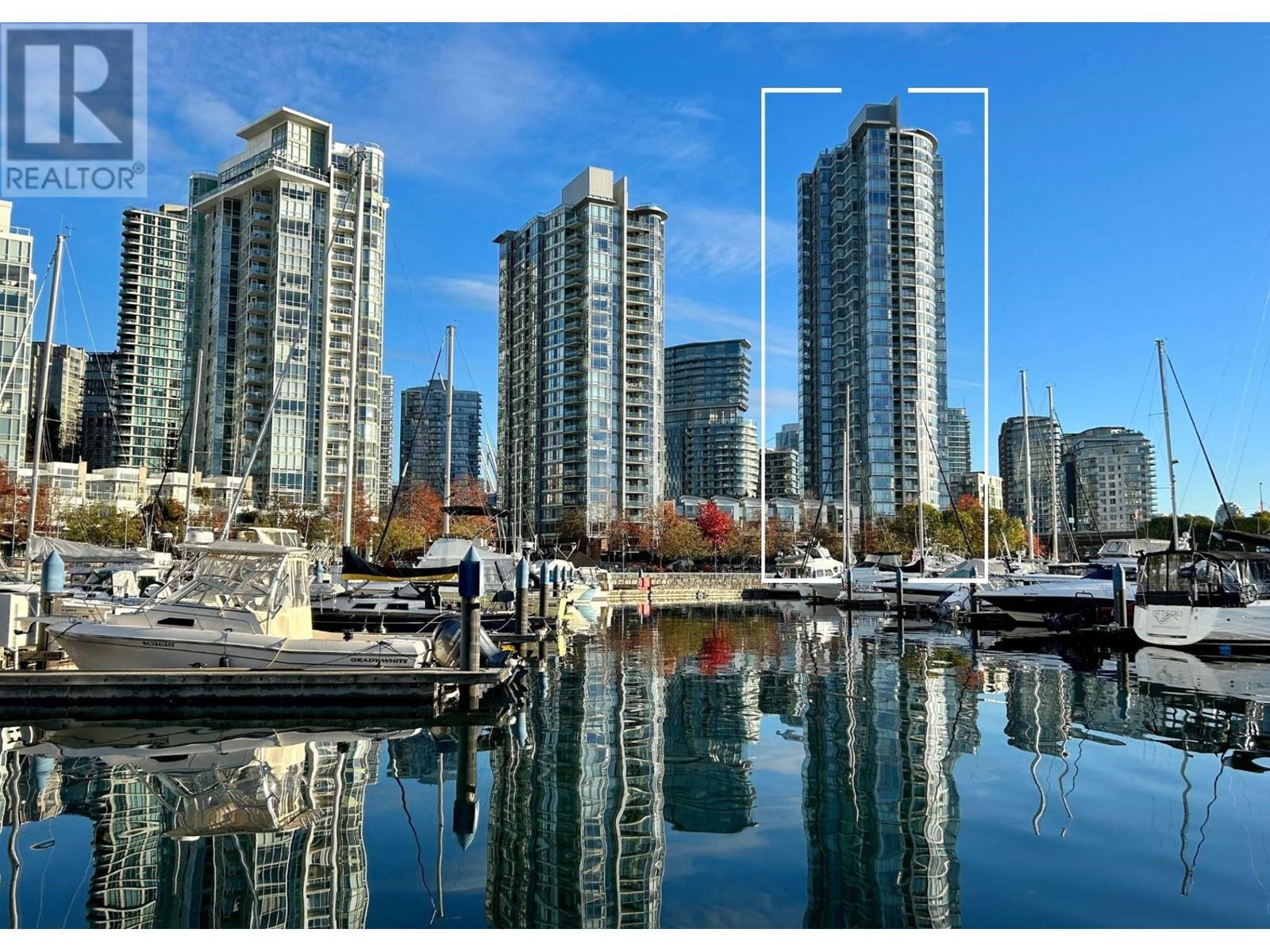 908 1033 Marinaside Crescent, Vancouver, British Columbia  V6Z 3A3 - Photo 1 - R2833085