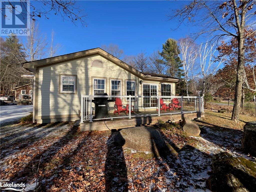 Lake Of Bays (Twp) House for sale: 2 bedroom 958 sq.ft. 