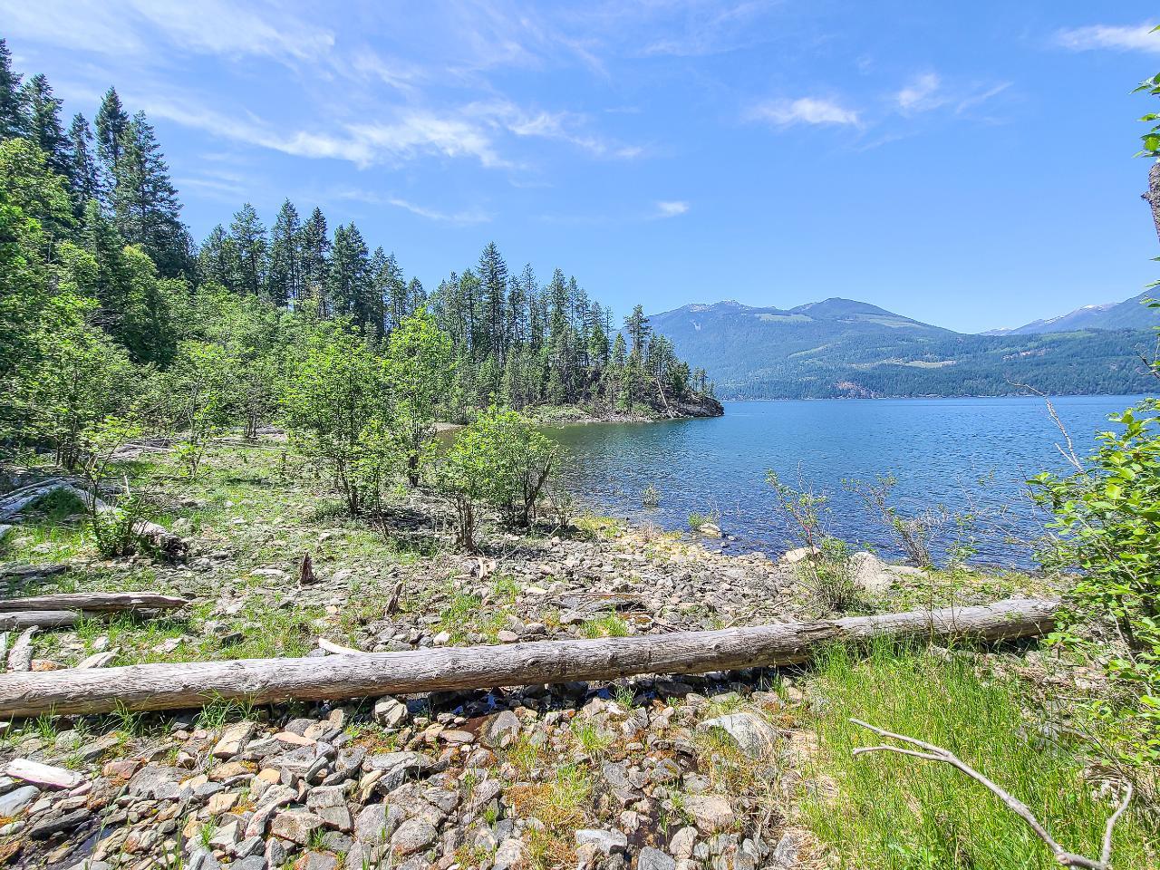 Kootenay Bay Vacant Land for sale:    (Listed 2023-12-12)