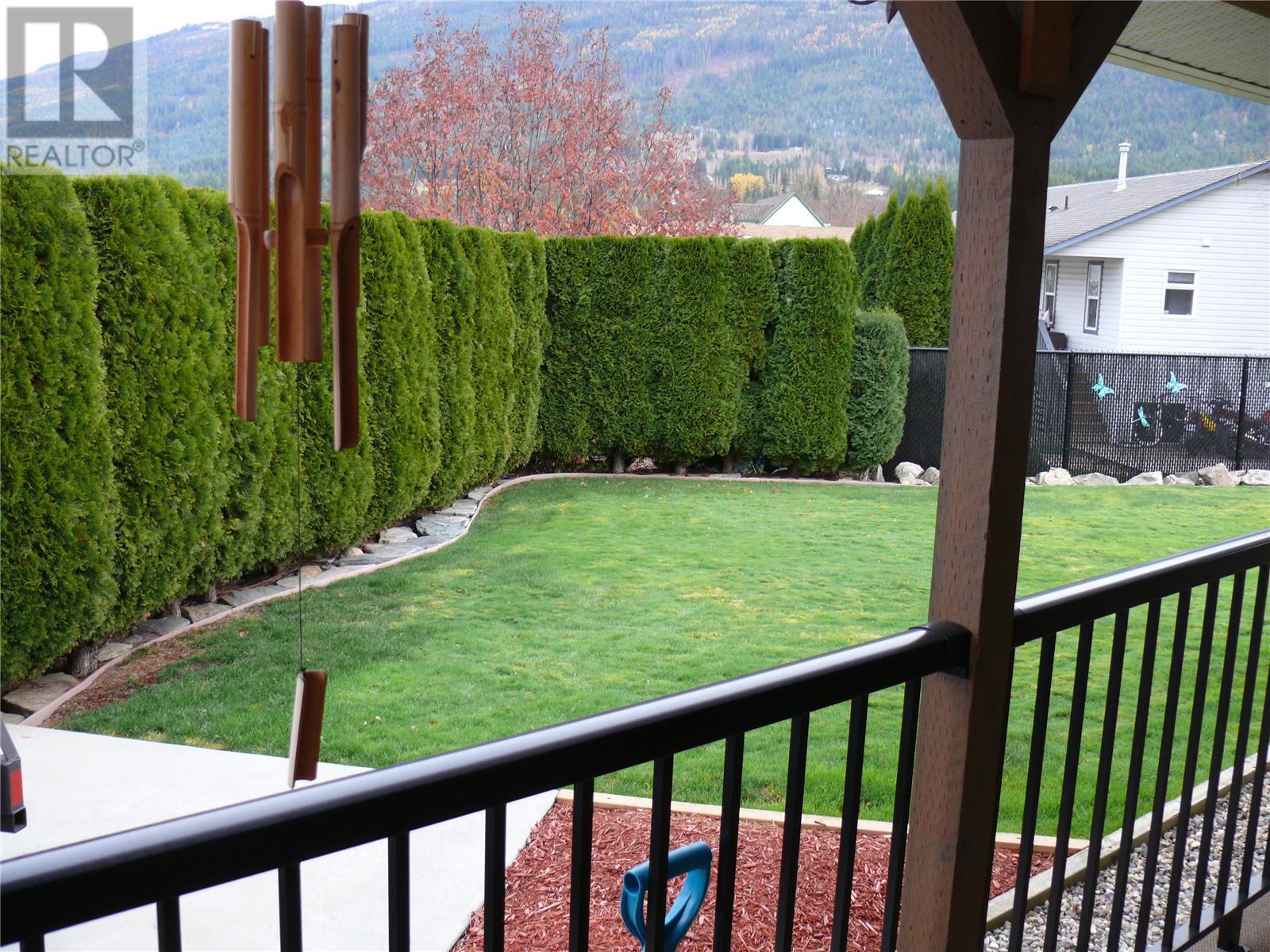 7260 46 Street NE Salmon Arm