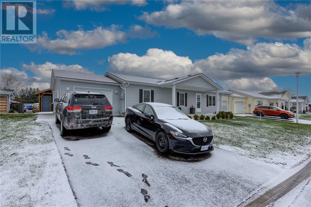 420 Tremaine Avenue S Unit 16, Listowel, Ontario N4W 3G9 (26316839