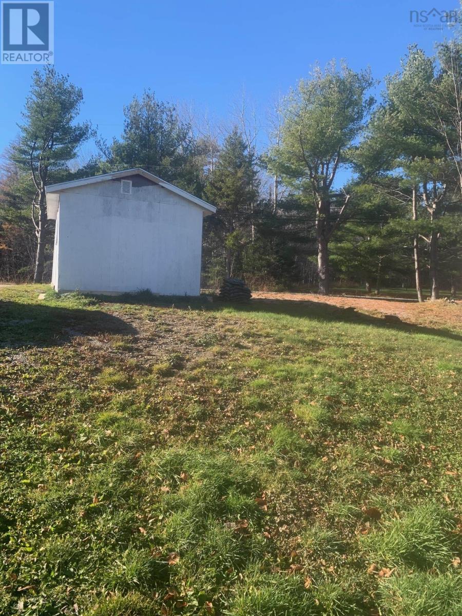 331 New Cumberland Road, Pleasantville, Nova Scotia  B0R 1G0 - Photo 21 - 202324037