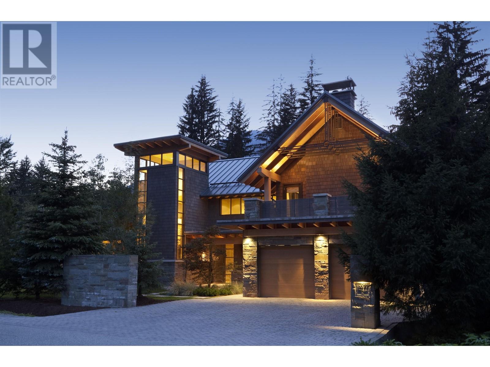 6677 Crabapple Drive, Whistler, British Columbia  V8E 0C5 - Photo 1 - R2835128