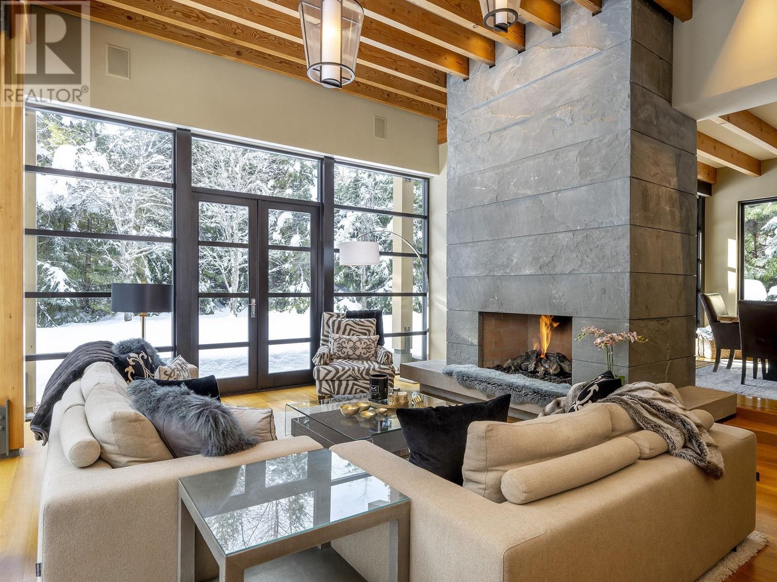 6677 Crabapple Drive, Whistler, British Columbia  V8E 0C5 - Photo 2 - R2835128