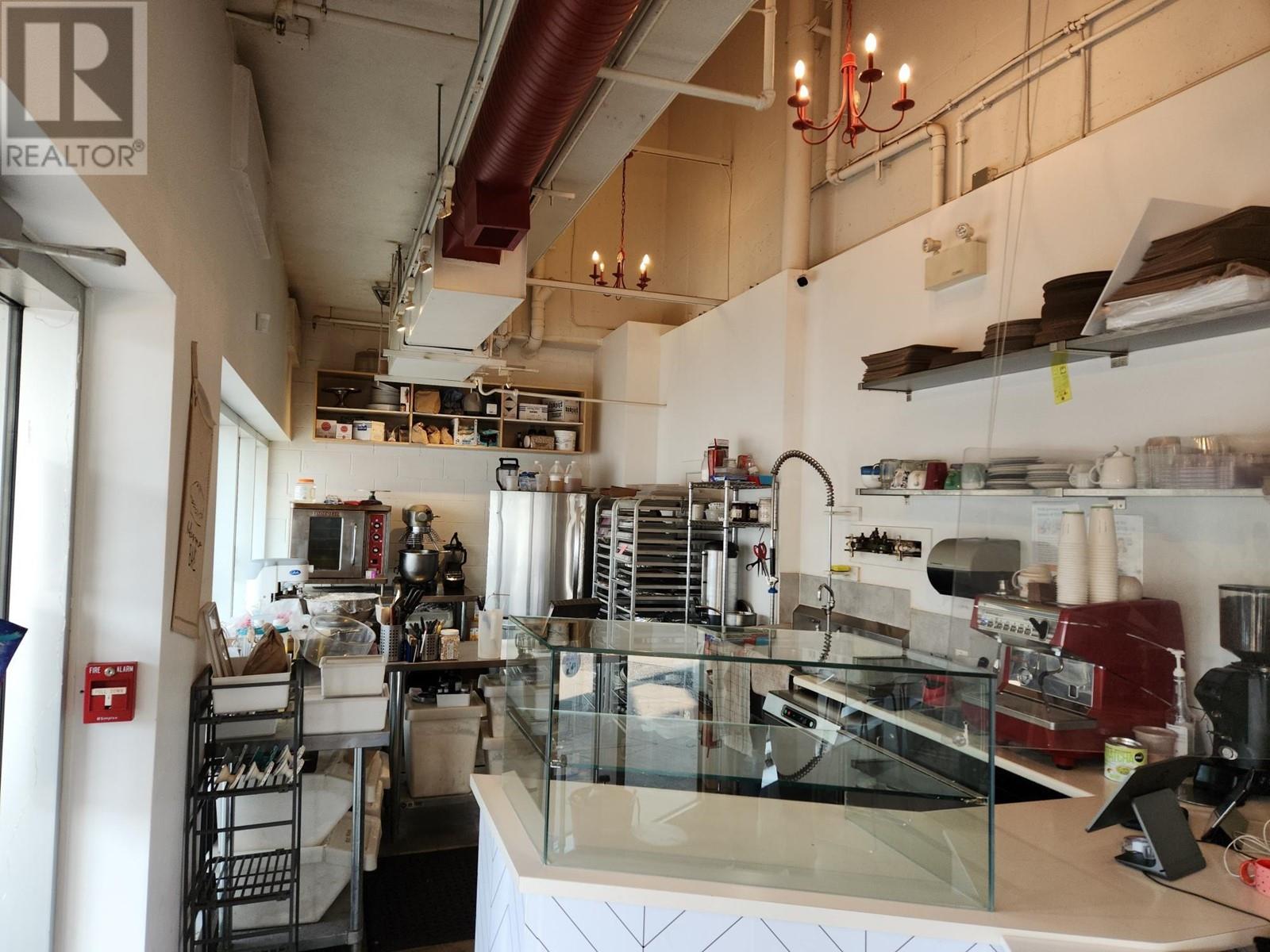 2280 W Broadway, Vancouver, British Columbia  V6K 0B1 - Photo 8 - C8055901