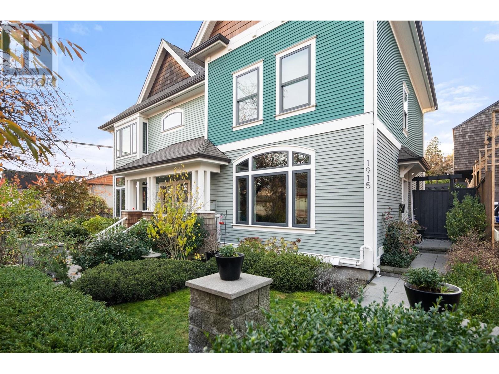 1915 Templeton Drive, Vancouver, British Columbia V5N 4V9 (26322650) Condos in Yaletown