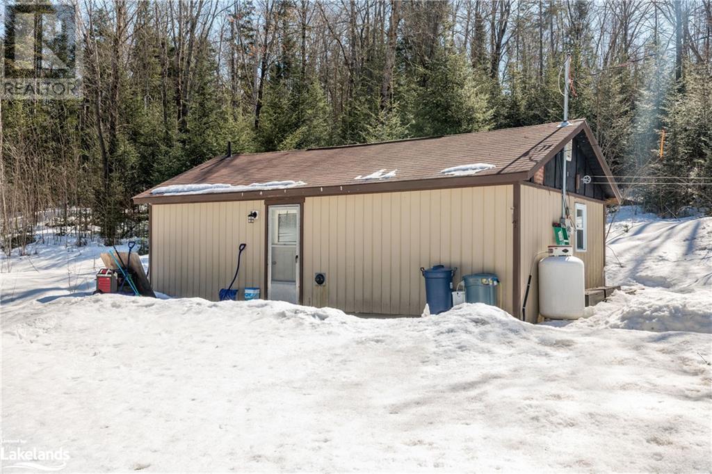 1709 Highway 60 Highway, Huntsville, Ontario  P1H 1A2 - Photo 3 - 40518130