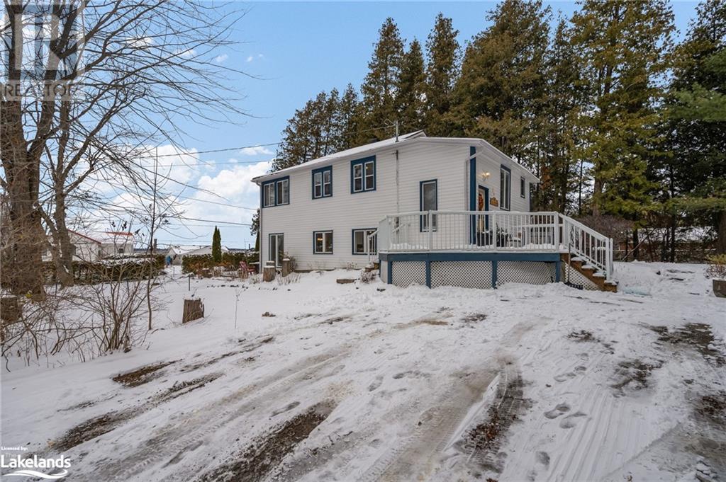 74 King Road, Waubaushene, Ontario L0K 2C0 (26324895) Bay Homes For Sale