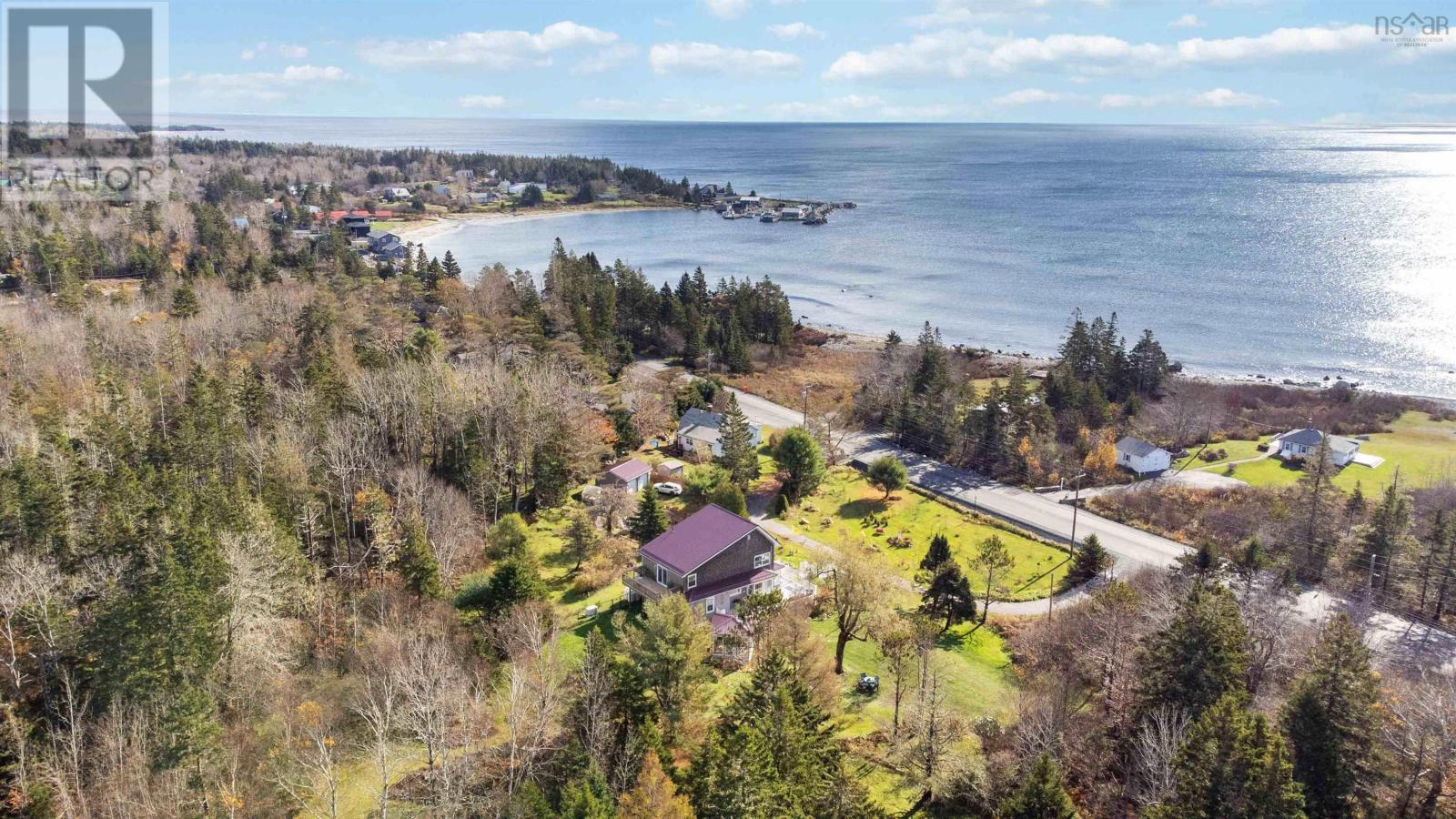 6830 Trunk 3, Hunts Point, Nova Scotia  B0T 1G0 - Photo 3 - 202323395