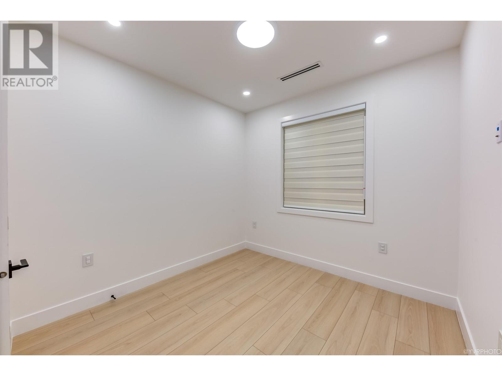 2705 E 40th Avenue, Vancouver, British Columbia  V5R 3M8 - Photo 34 - R2835571