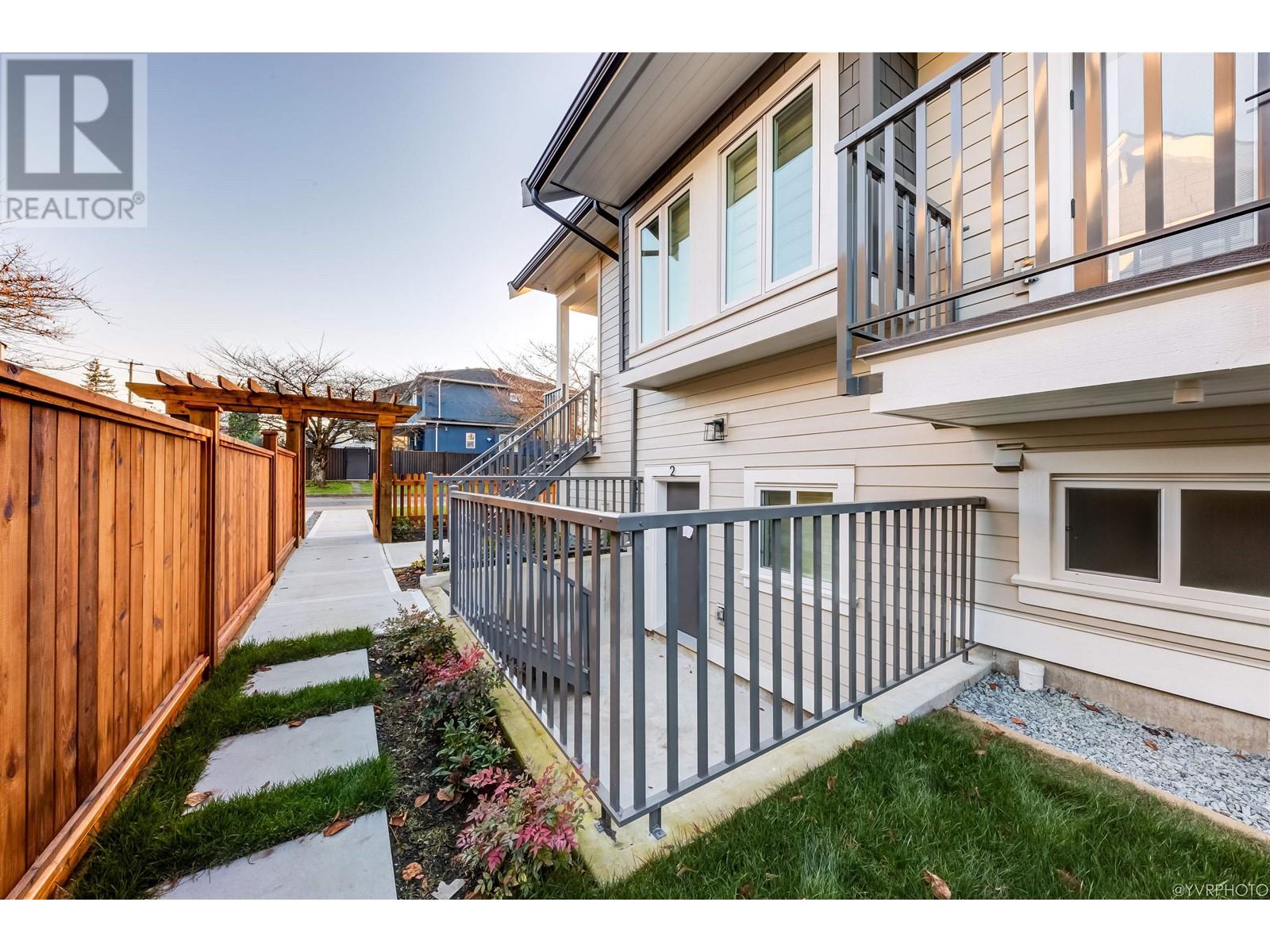 2705 E 40th Avenue, Vancouver, British Columbia  V5R 3M8 - Photo 6 - R2835571