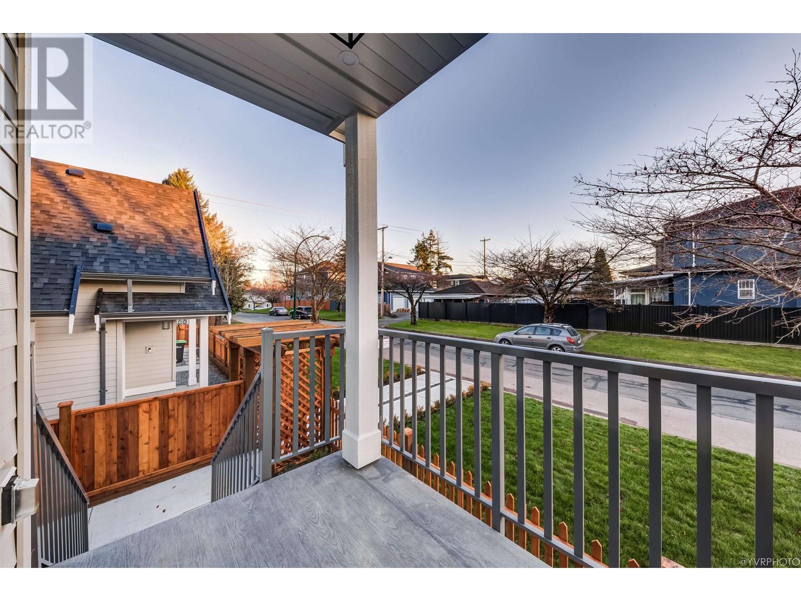 2705 E 40th Avenue, Vancouver, British Columbia  V5R 3M8 - Photo 7 - R2835571