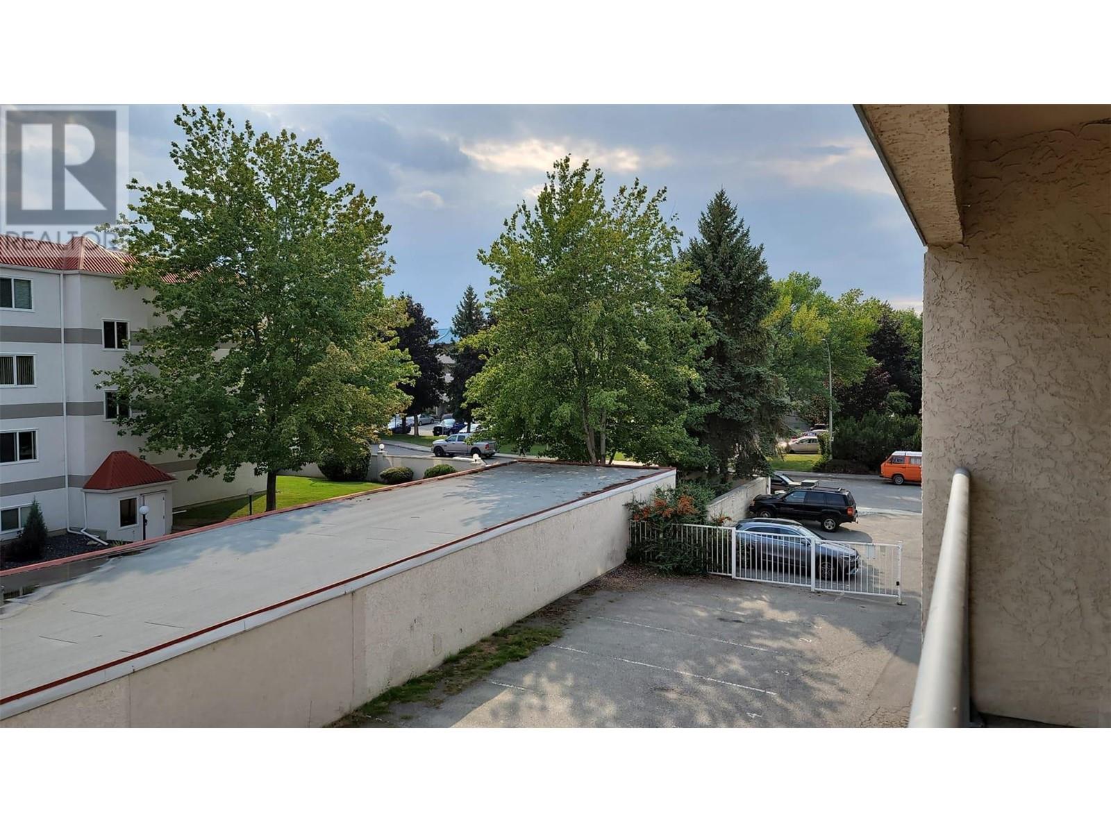 3115 De Montreuil Court Unit# 304, Kelowna, British Columbia  V1W 3W1 - Photo 10 - 10288313