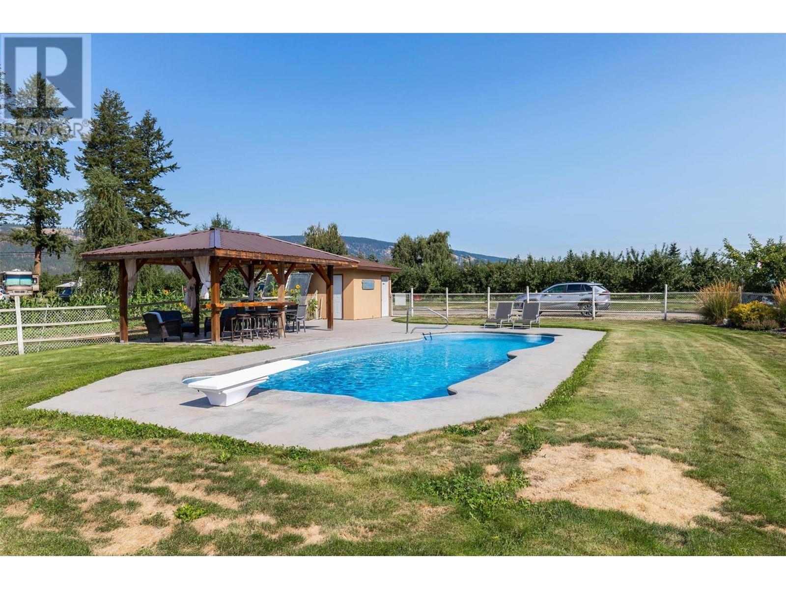 13411 Oyama Road Lake Country