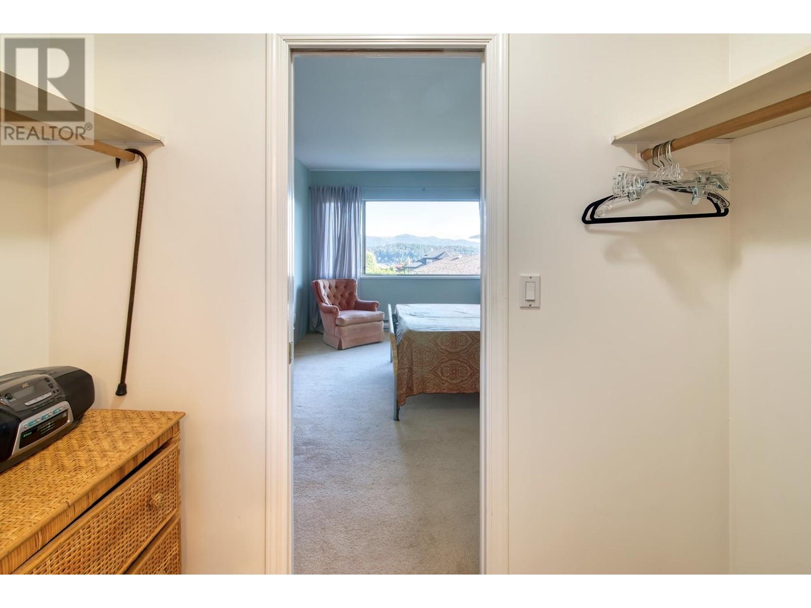 37 555 Eaglecrest Drive, Gibsons, British Columbia  V0N 1V8 - Photo 12 - R2824426
