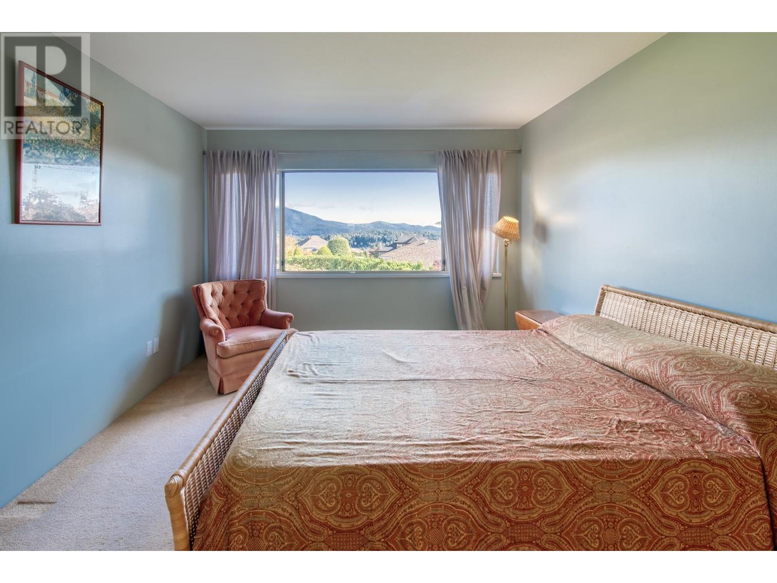 37 555 Eaglecrest Drive, Gibsons, British Columbia  V0N 1V8 - Photo 8 - R2824426