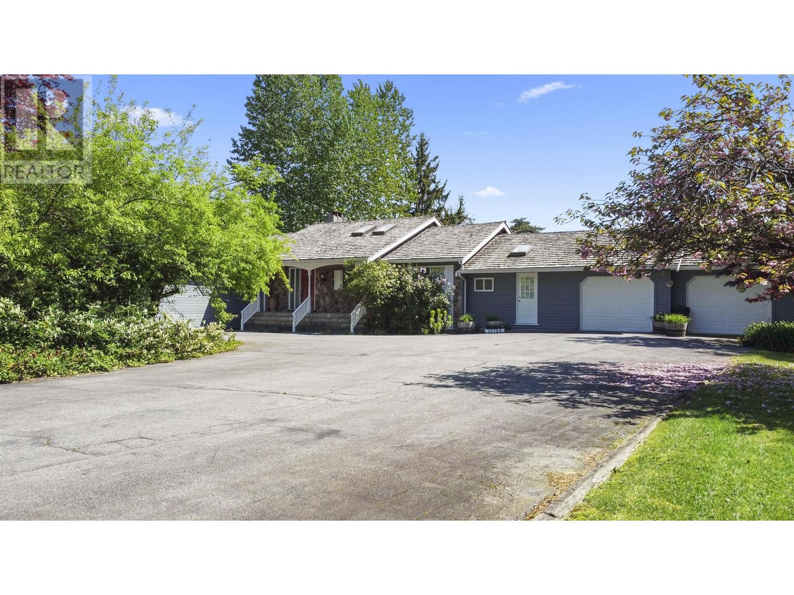 12768 Blackstock Street, Maple Ridge, British Columbia  V2X 4P5 - Photo 9 - R2785358