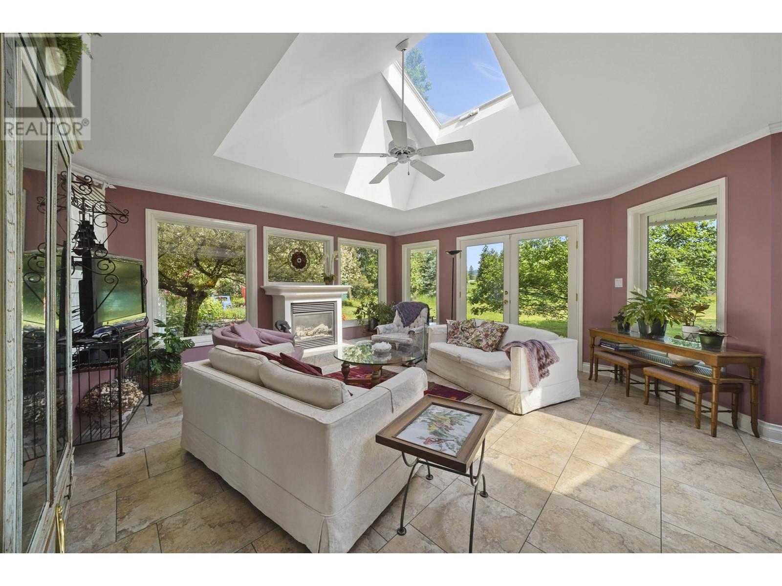 12768 Blackstock Street, Maple Ridge, British Columbia  V2X 4P5 - Photo 25 - R2785358