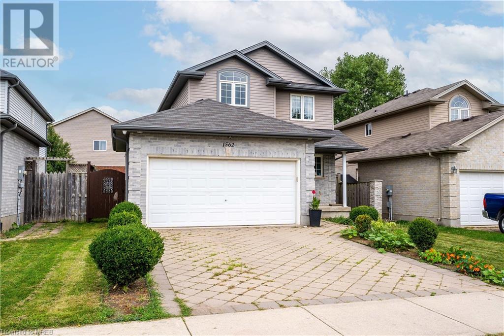 1562 Green Gables Road, London, Ontario  N6M 0A6 - Photo 3 - 40518277