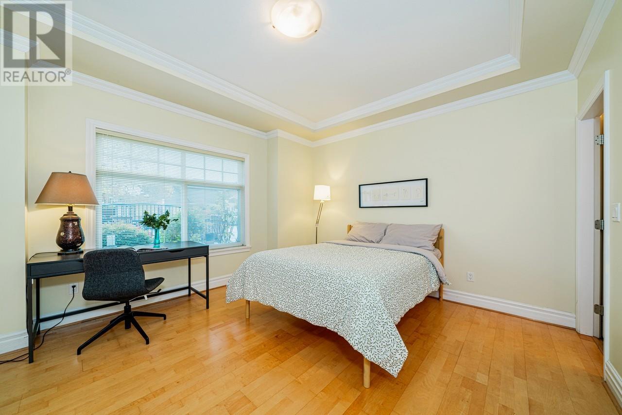 Listing Picture 27 of 30 : 8611 BOYD COURT, Richmond / 烈治文 - 魯藝地產 Yvonne Lu Group - MLS Medallion Club Member