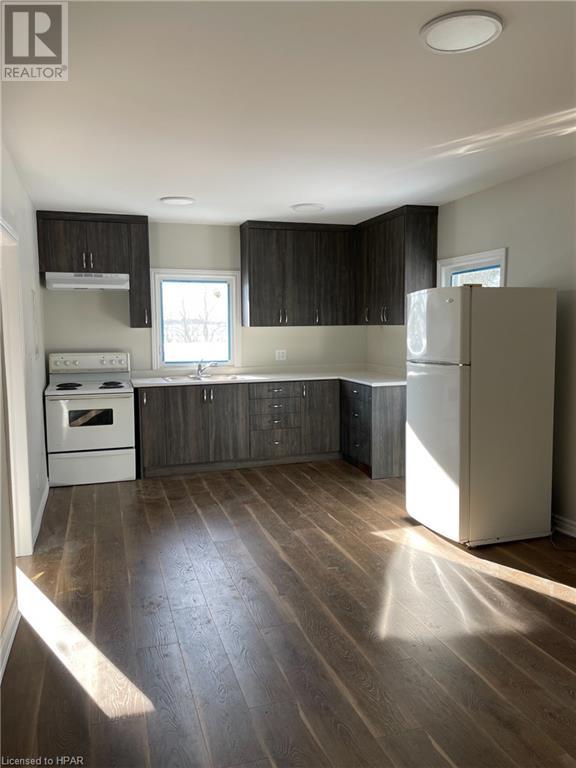 139 Brock Street Street, Harriston, Ontario N0G 1Z0 (26327999