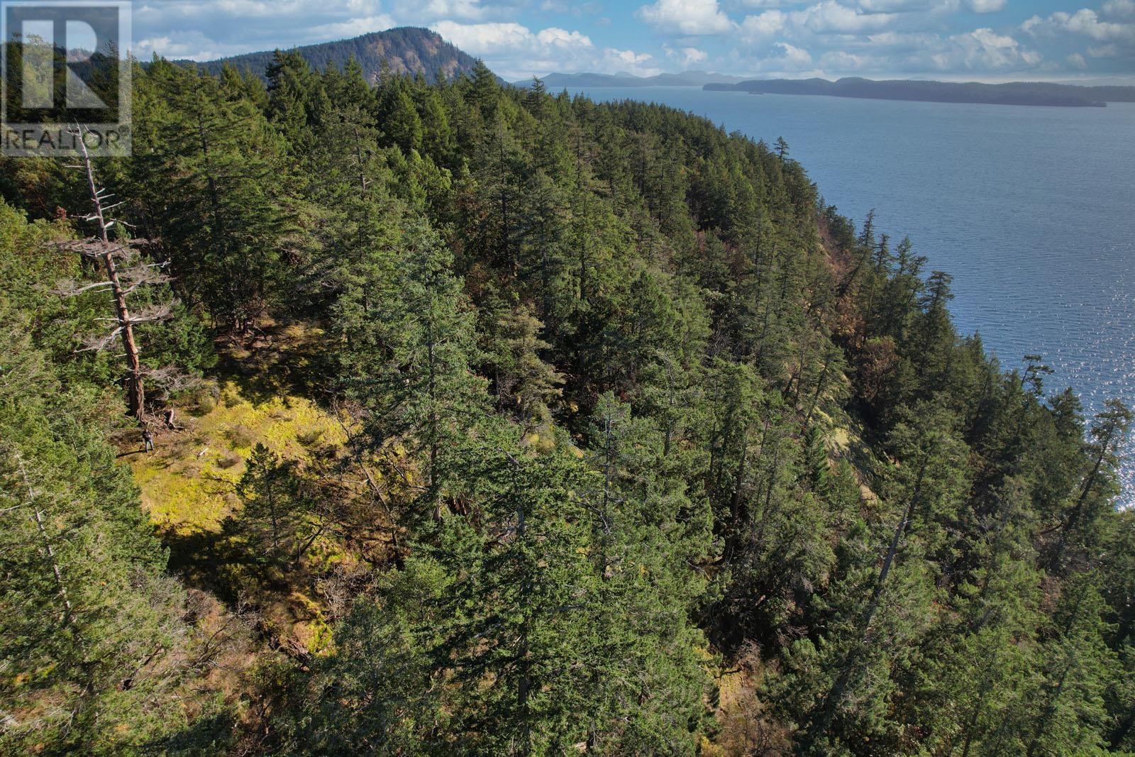 1569 Ridge Road, Galiano Island, British Columbia  V0N 1P0 - Photo 22 - R2835666