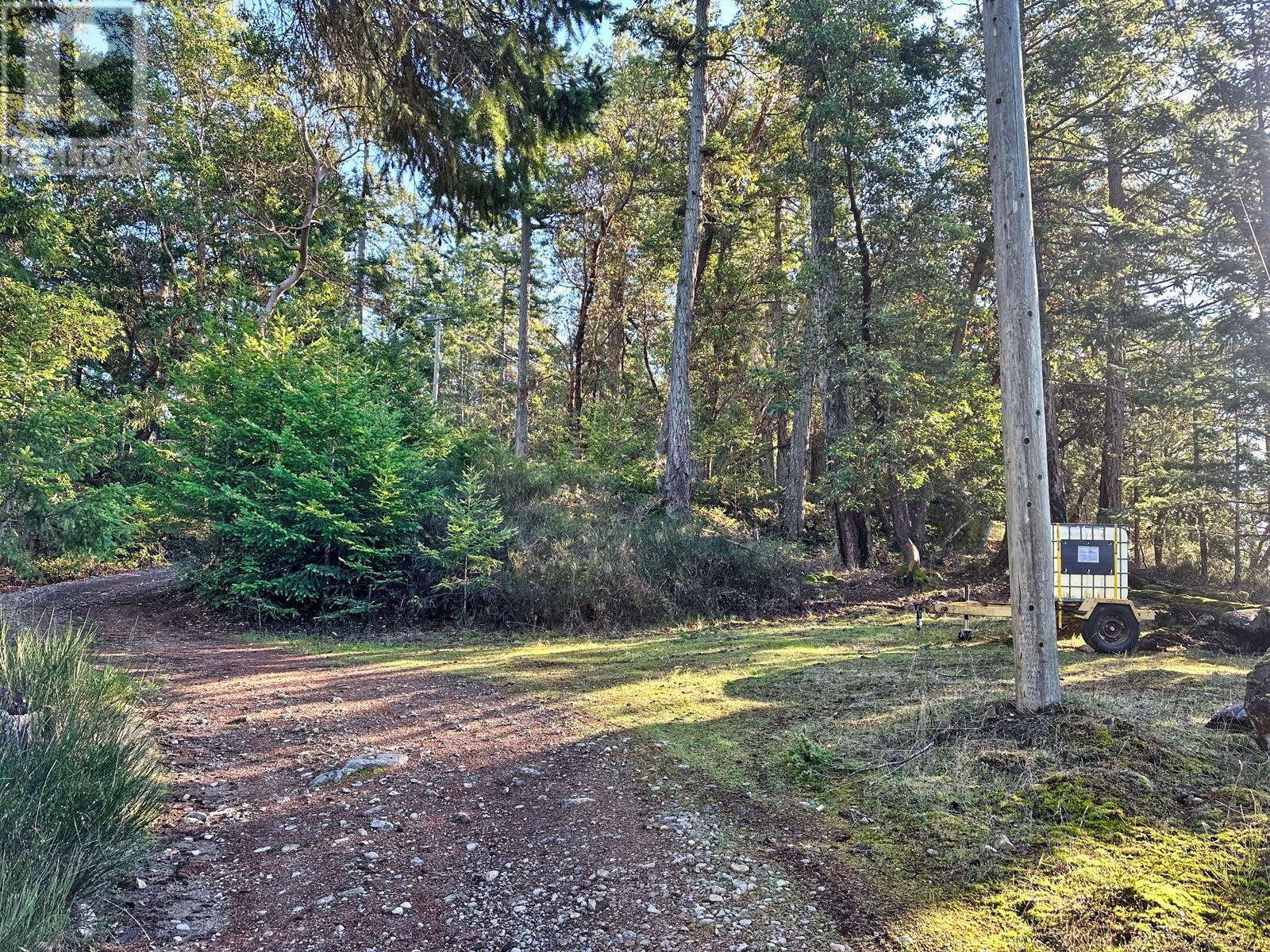 1569 Ridge Road, Galiano Island, British Columbia  V0N 1P0 - Photo 10 - R2835666