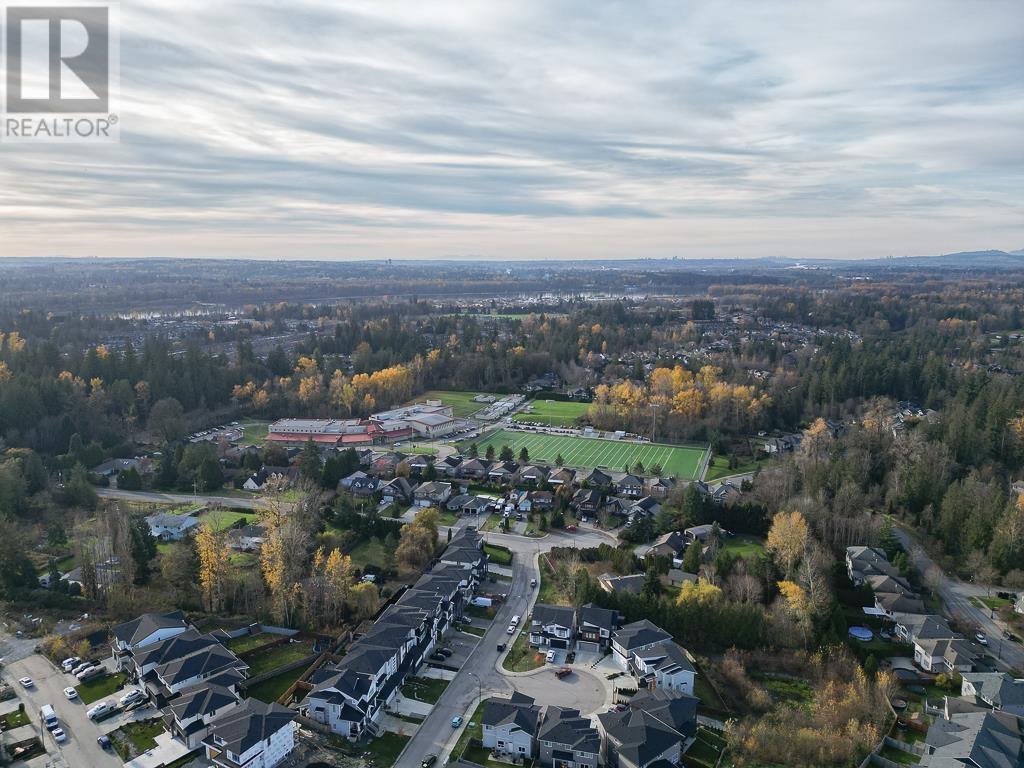 10897 Morrisette Place, Maple Ridge, British Columbia  V2W 1G8 - Photo 9 - R2834901