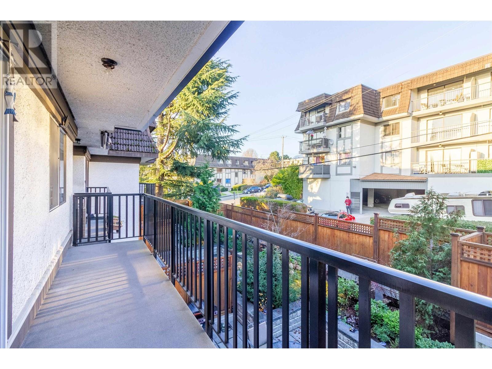 210 270 W 1st Street, North Vancouver, British Columbia  V7M 1B4 - Photo 15 - R2835545