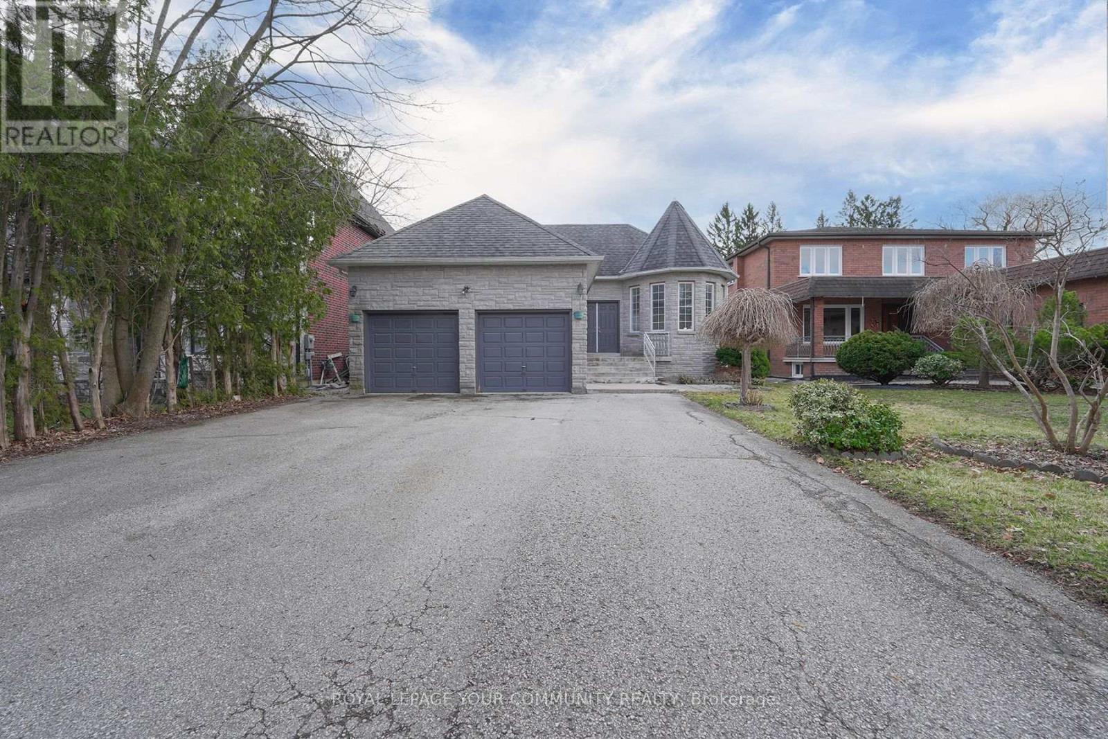 421 Sunset Beach Rd, Richmond Hill, Ontario  L4E 3J1 - Photo 1 - N7339586