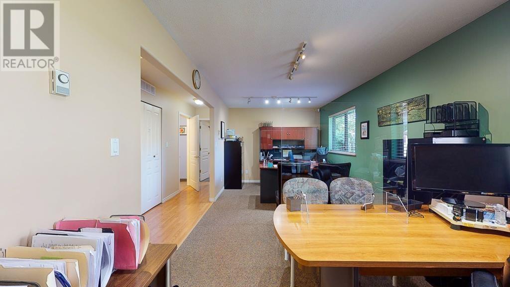 5587 Inlet Avenue, Sechelt, British Columbia  V0N 3A0 - Photo 22 - C8056084