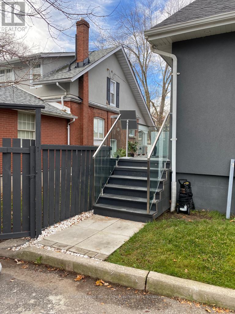 #2nd Flr -53 Prospect St, Newmarket, Ontario  L3Y 3T1 - Photo 6 - N7340278