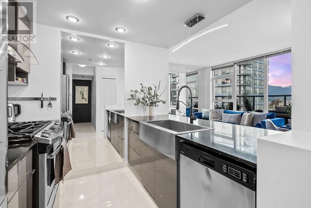 2706 939 Expo Boulevard, Vancouver, British Columbia  V5Z 3G7 - Photo 10 - R2836287