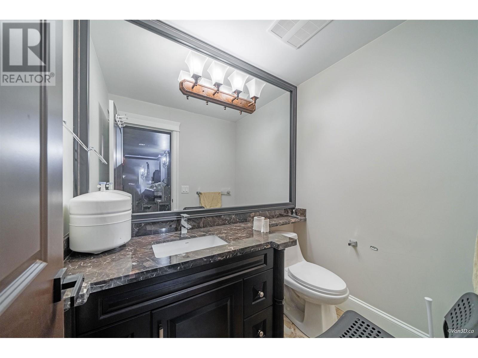 1592 Rochester Avenue, Coquitlam, British Columbia  V3K 2X8 - Photo 31 - R2836229