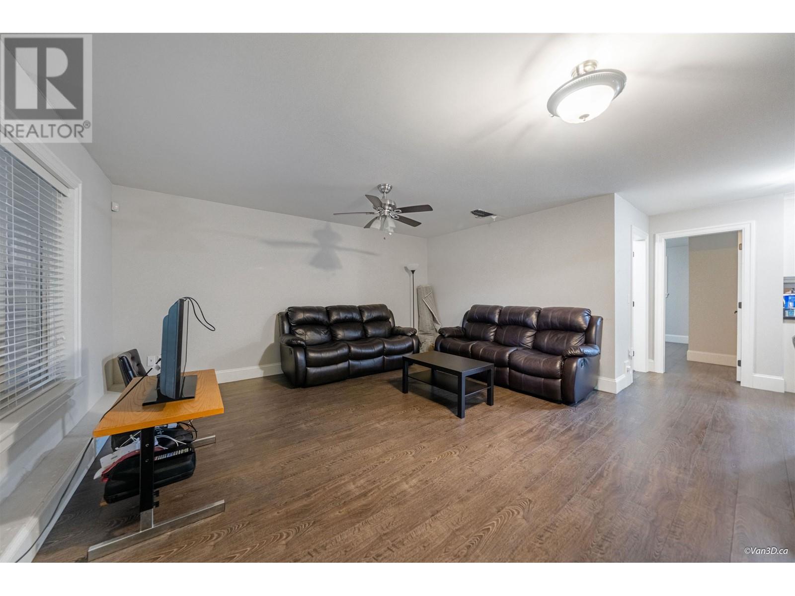 1592 Rochester Avenue, Coquitlam, British Columbia  V3K 2X8 - Photo 32 - R2836229