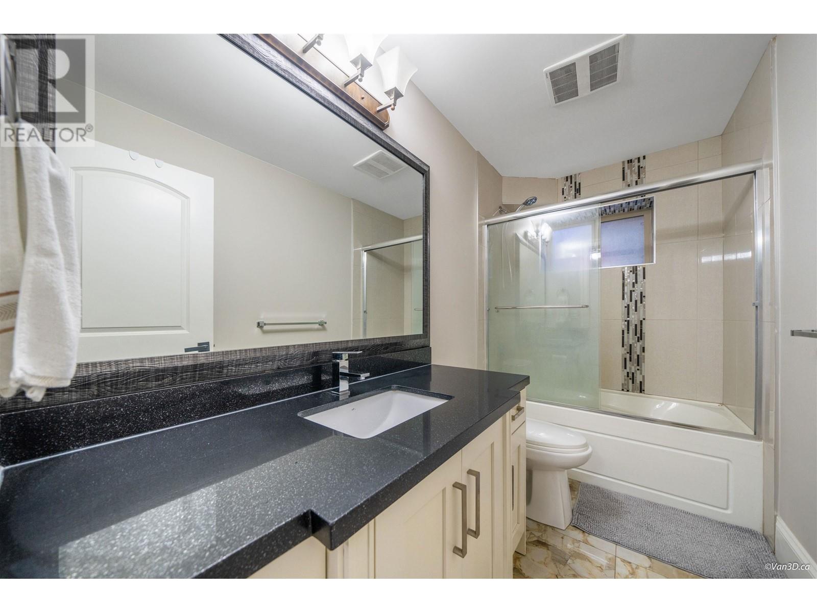 1592 Rochester Avenue, Coquitlam, British Columbia  V3K 2X8 - Photo 36 - R2836229