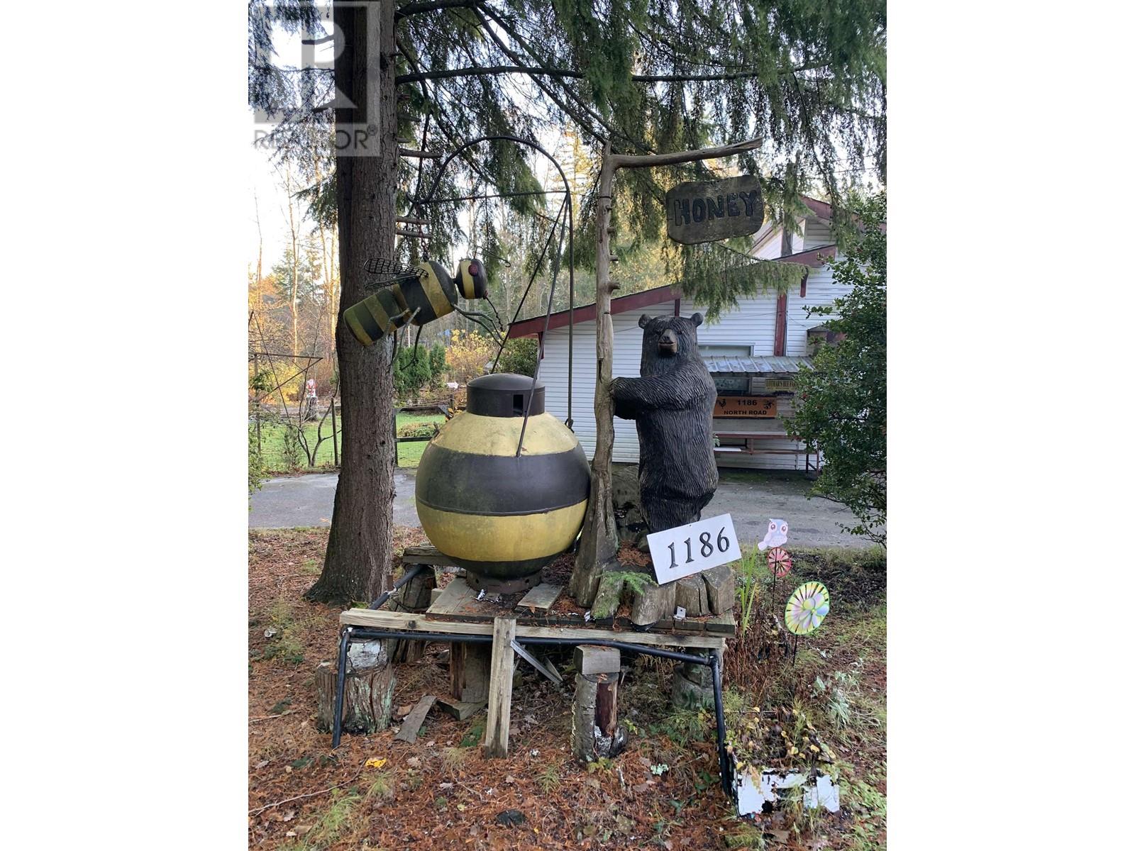 1186 North Road, Gibsons, British Columbia  V0N 1V1 - Photo 37 - R2835420