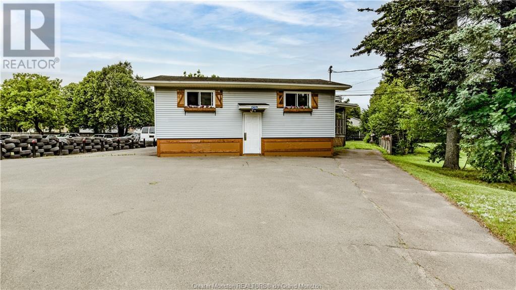 9286 Main St, Richibucto, New Brunswick  E4W 4C7 - Photo 2 - M156516