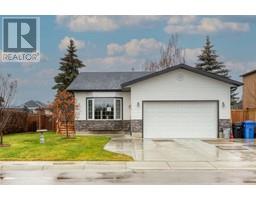 1443 McCrimmon Drive, Carstairs, Ca