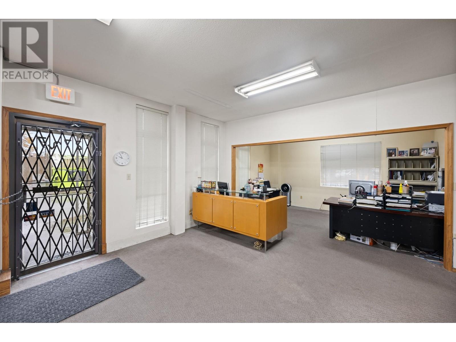 2727 Dixon Street, Port Coquitlam, British Columbia  V3C 5A3 - Photo 11 - C8056137