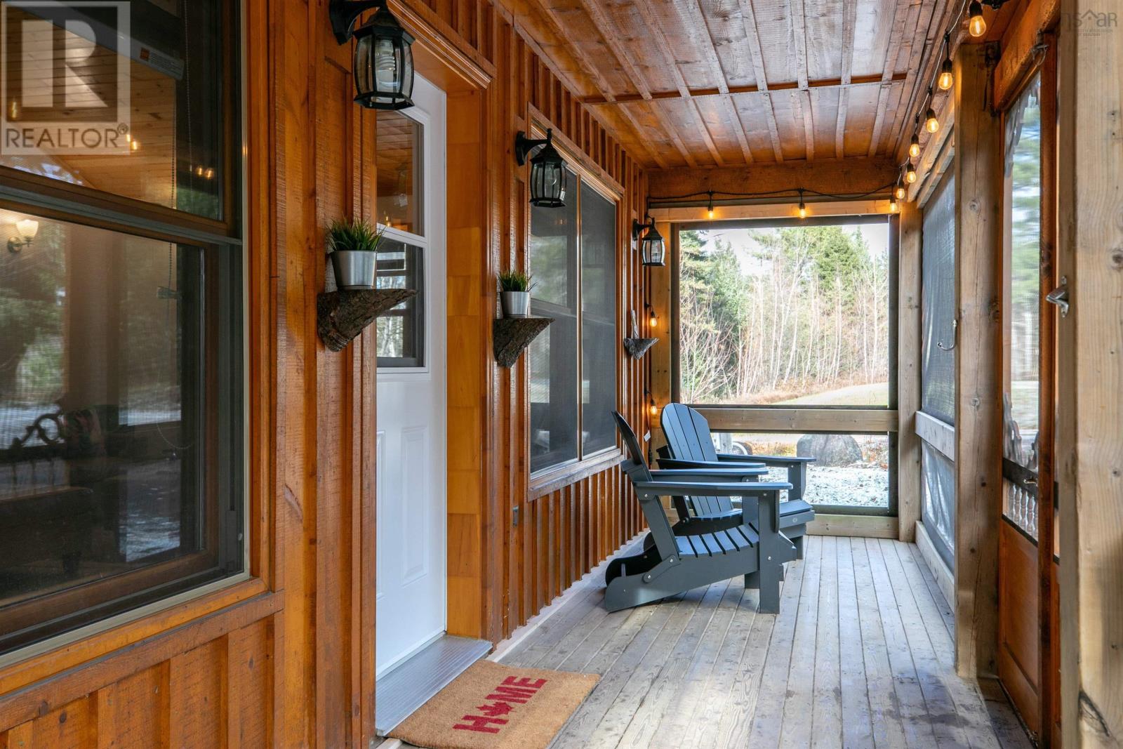 8 Falcon Drive, Vaughan, Nova Scotia  B0N 2T0 - Photo 3 - 202325115