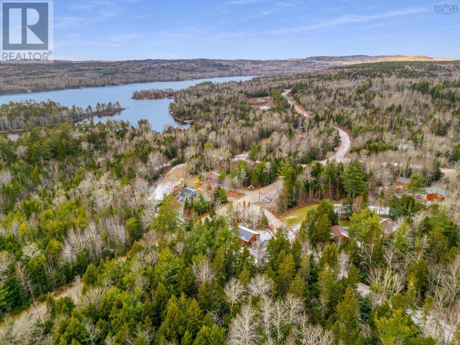 8 Falcon Drive, Vaughan, Nova Scotia  B0N 2T0 - Photo 31 - 202325115