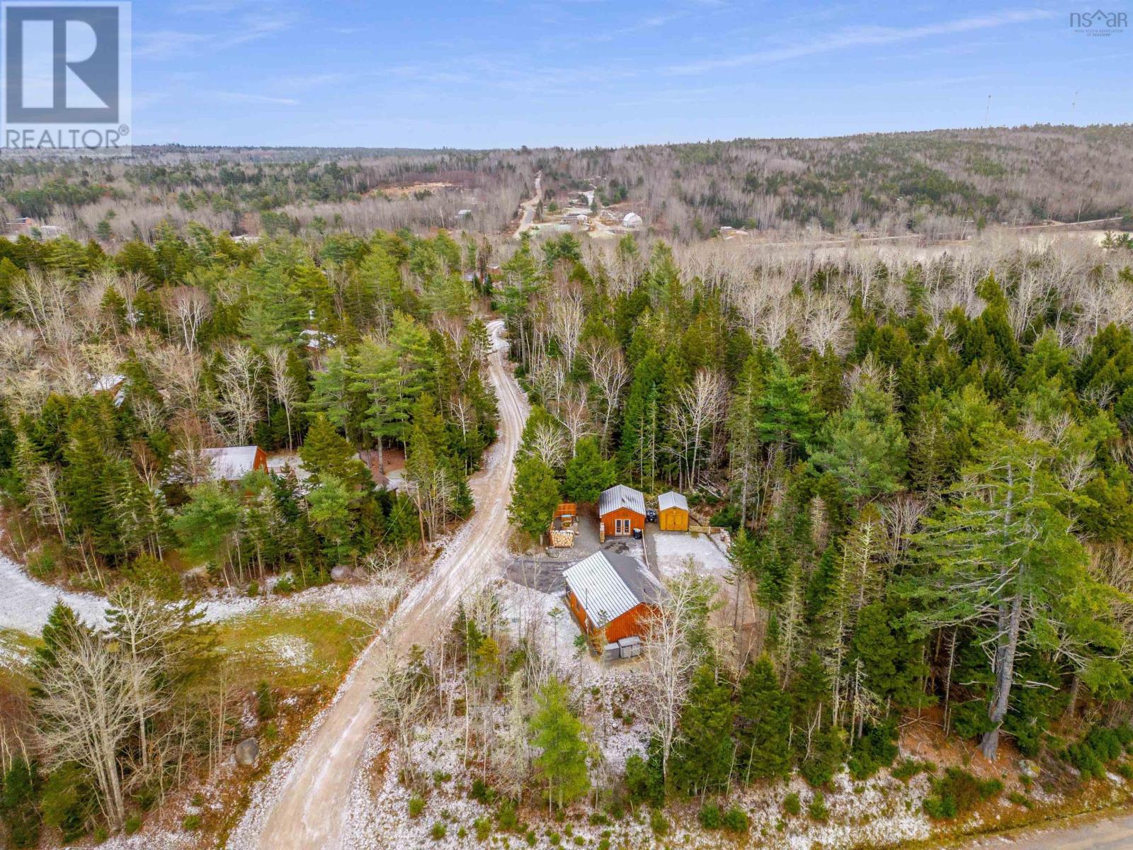 8 Falcon Drive, Vaughan, Nova Scotia  B0N 2T0 - Photo 32 - 202325115