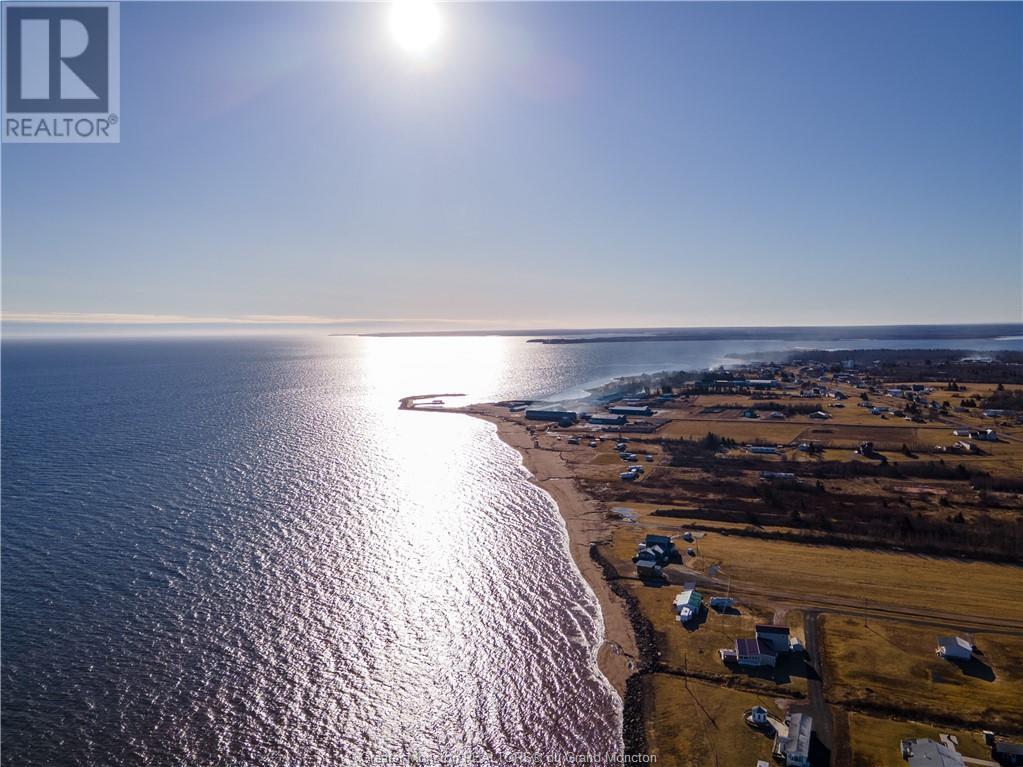 70 Omer Boudreau, Petit Cap, New Brunswick  E4N 2J1 - Photo 1 - M156130